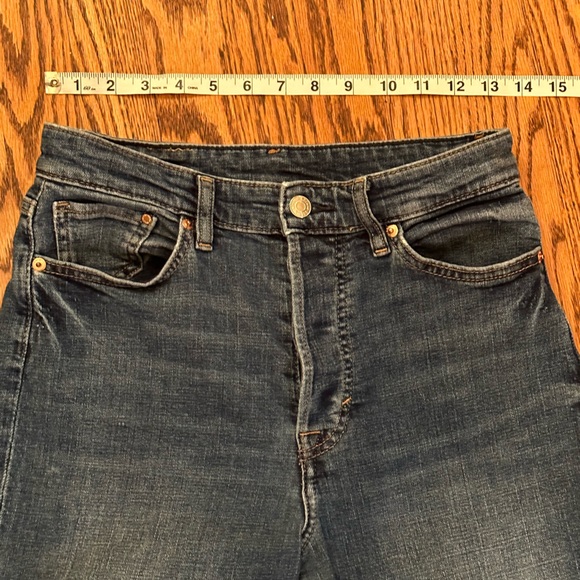 H&M Mom High Waisted Jean NWOT - Picture 11 of 14